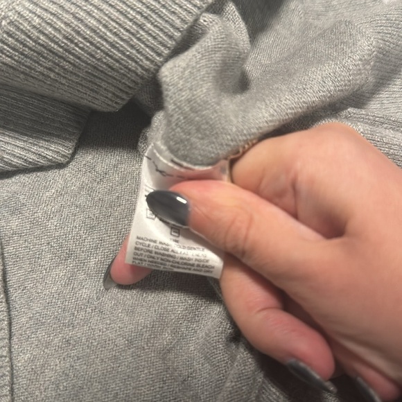 3/25 promo! Banana Republic bow wool blend sweater - Picture 7 of 8